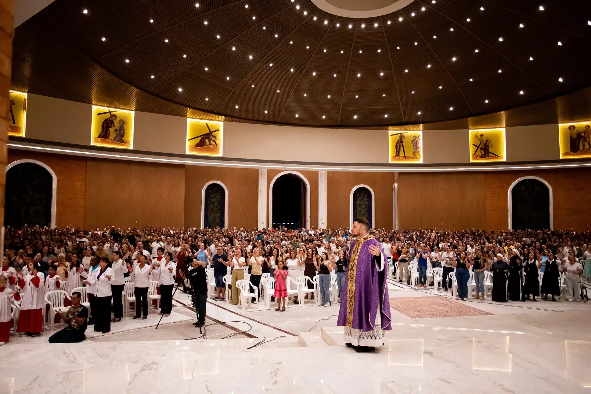 Horários de Missas e Eventos